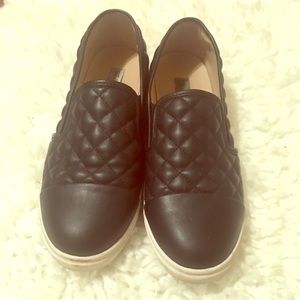 Steve Madden Black Slip Ons size 11